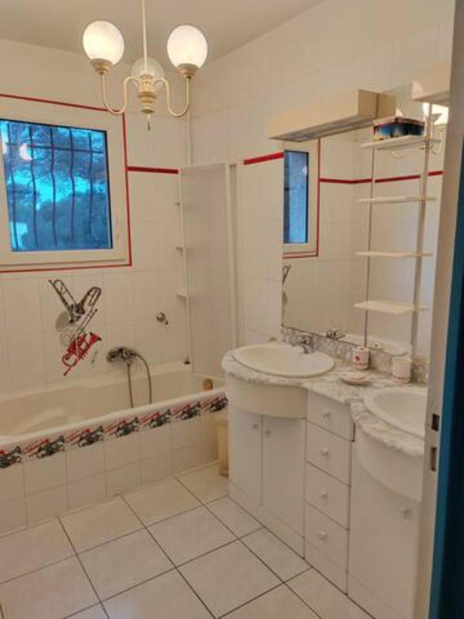 Chambre A Louer Dans Villa St Clair-V-Vue Etang Thau Сет Экстерьер фото